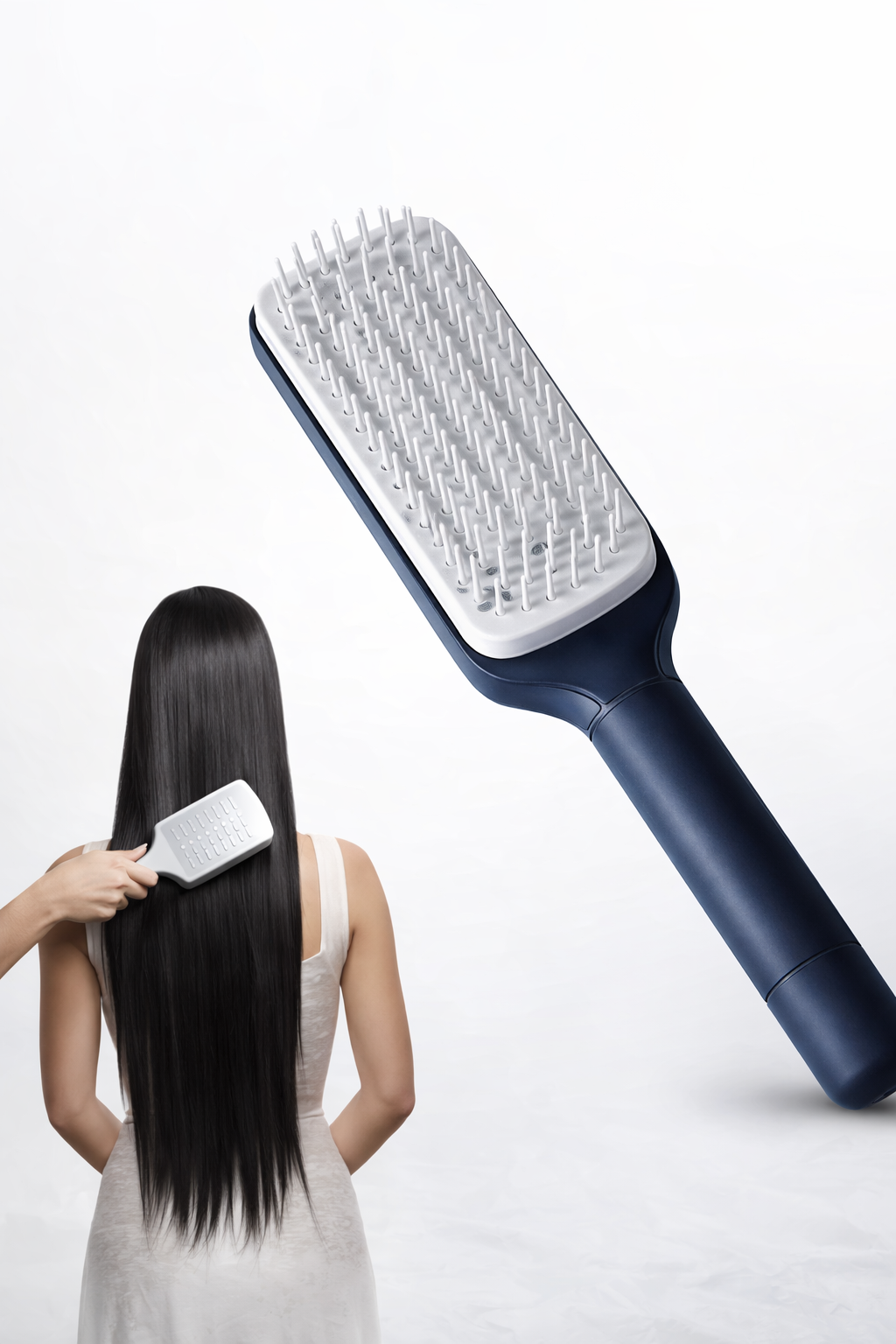 Brosse à Cheveux Auto-Nettoyante Rotative avec Massage